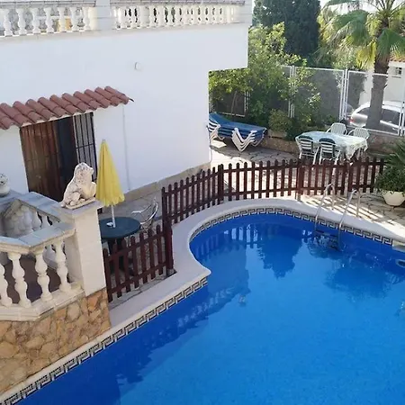 Hotel 106997 - House In 3*